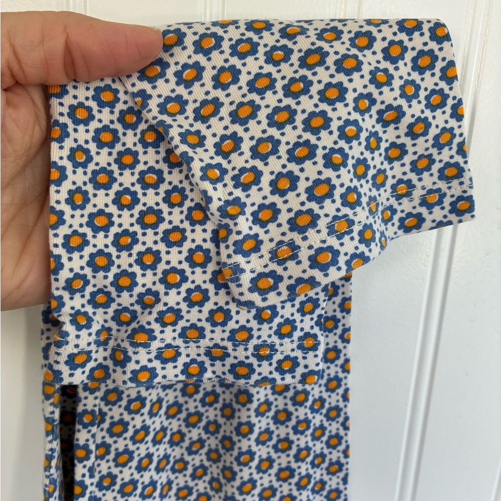 Misha And Puff Blue and White Flower Leggings 8Y - Picture 6 of 6